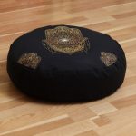 Meditációs párna - védelem, a jólét "Hamsa"